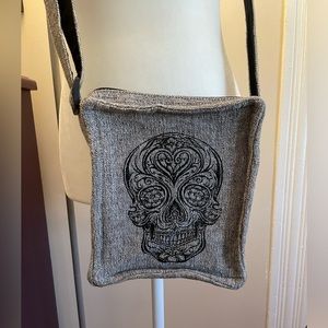 Skull 💀 ☠️ Crossbody Bag with adjustable strap